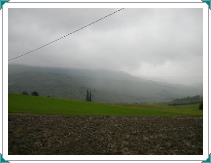 Casoni di Romagna from Sassanero road junction